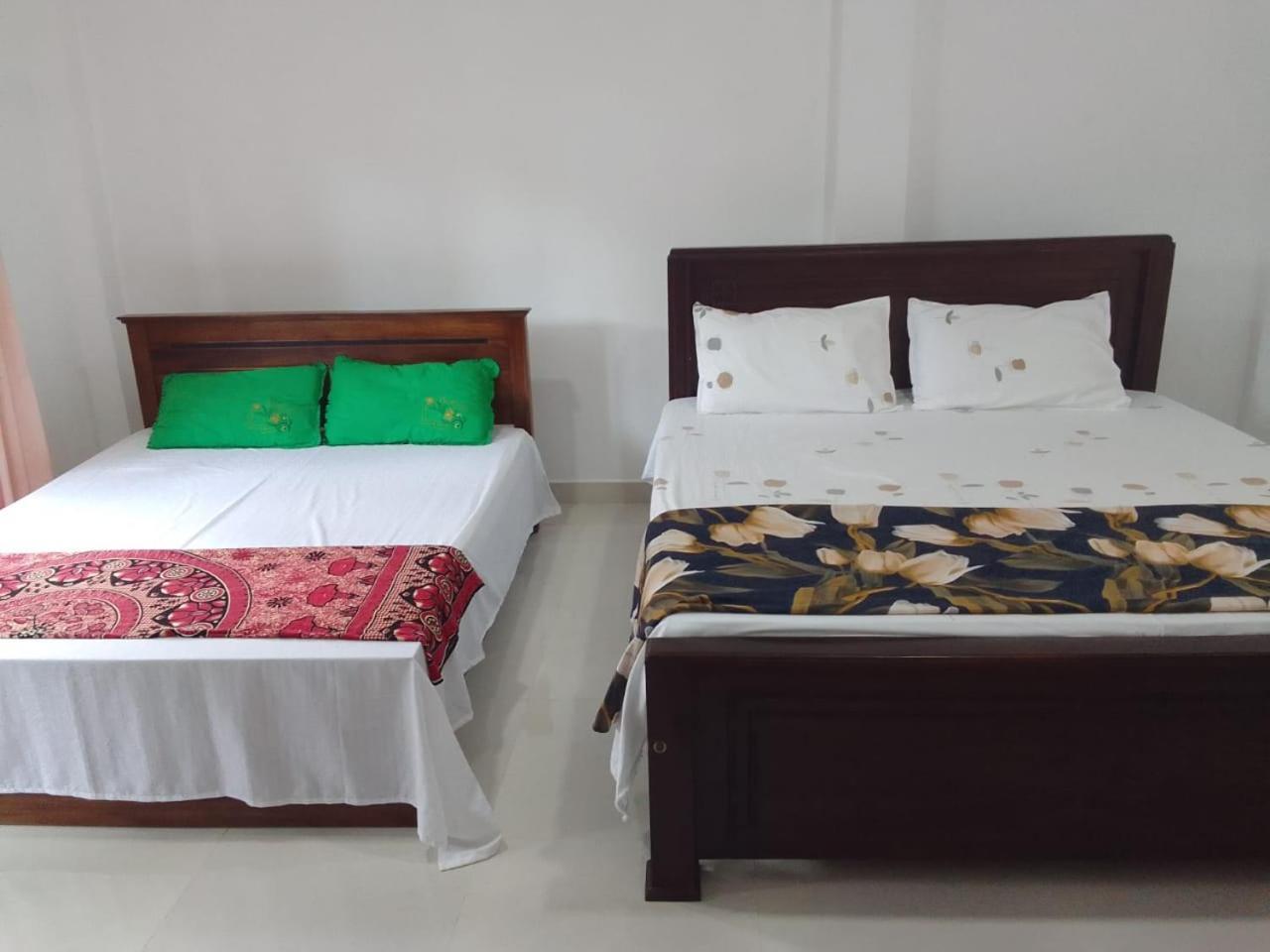 Bosadi Homestay Katunayaka Exterior foto