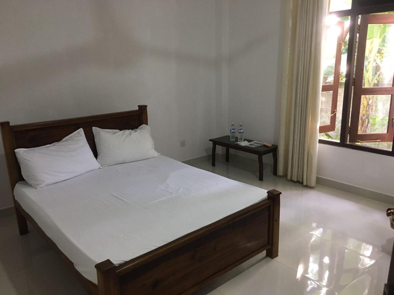 Bosadi Homestay Katunayaka Exterior foto